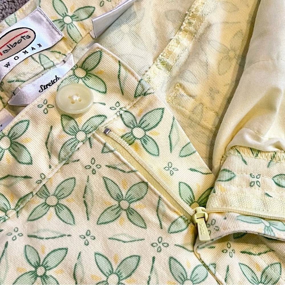 Talbots Stretch Capris Yellow Green Pattern Size … - image 2